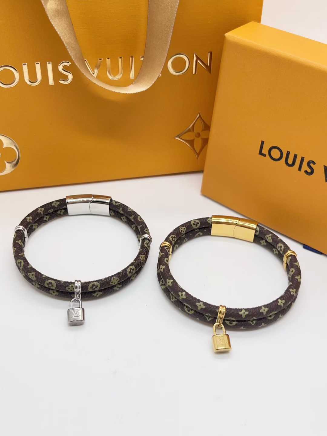L&V Monogram leather bangle gold / silver hand strap with lock bracelet jewelry