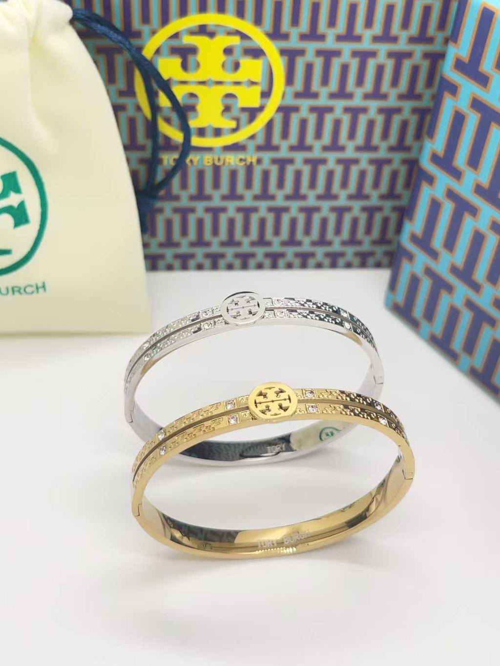 T&B hollow out bangle with stone gold / silver bracelet HQ with diamond with stamp inside jewelry