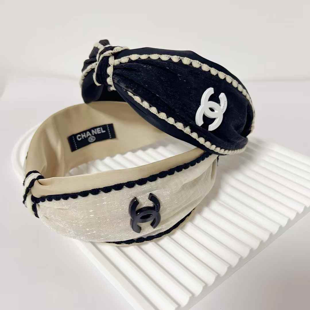 C&C headband with knot white / black color no slip headwear with stamp hair accessories