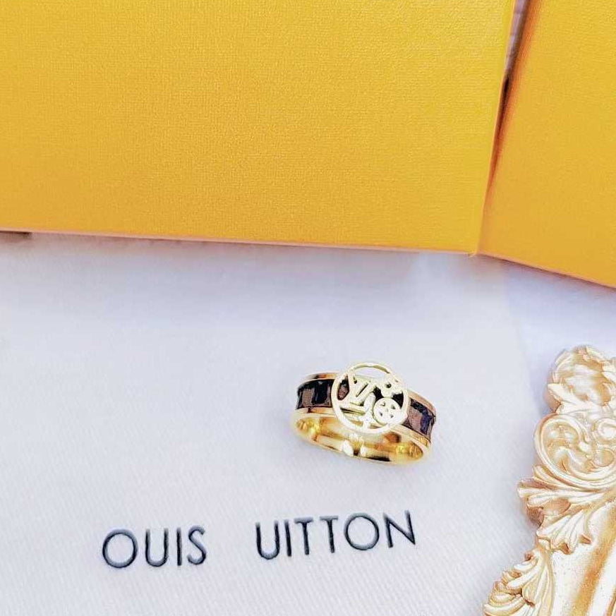 Ring 18K Gold Plated Cubic Zirconia Stainless Steel  Gold  Rings Jewelry Size 7-9
