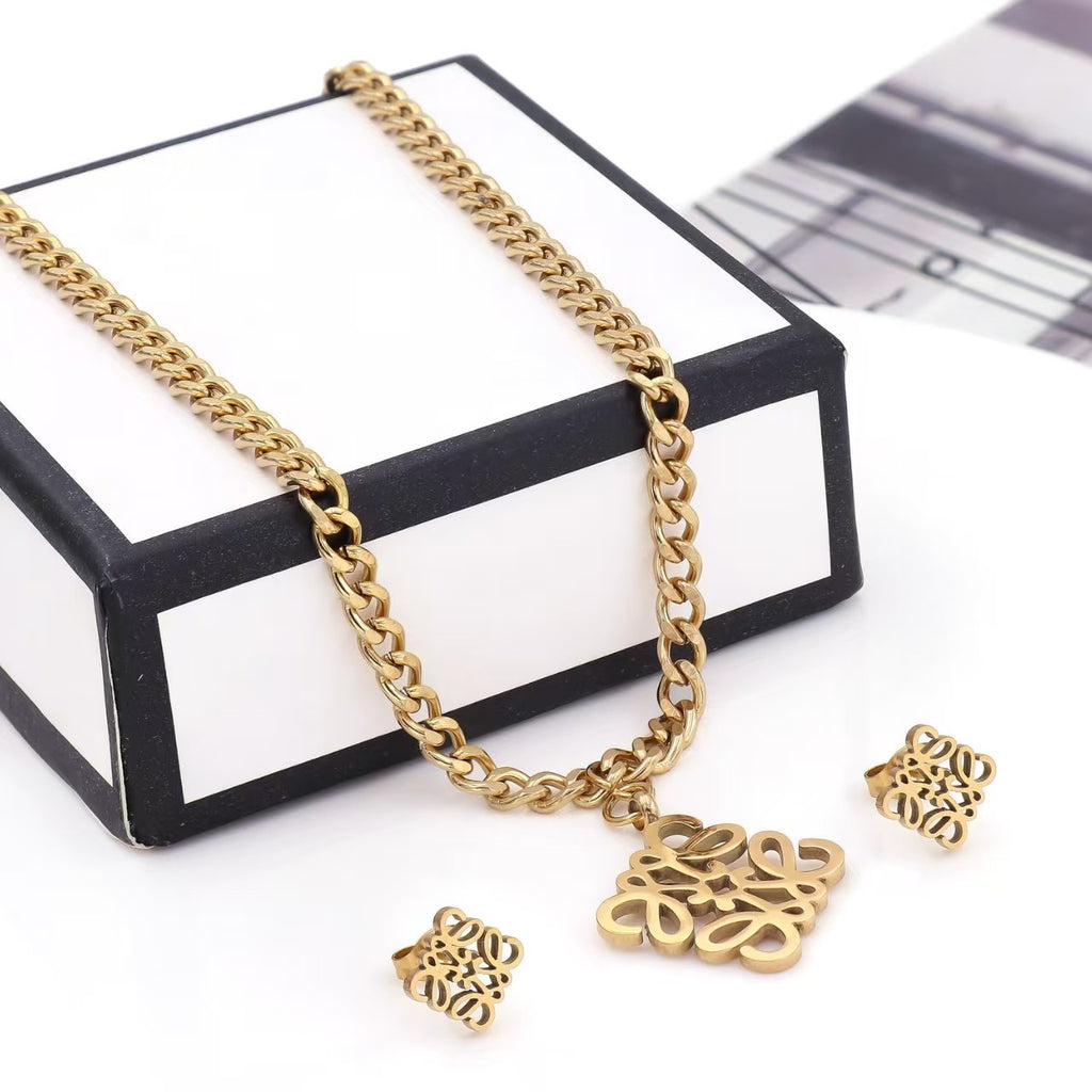 Jewelry set necklace and earrings HQ in gold / silver waterproof set