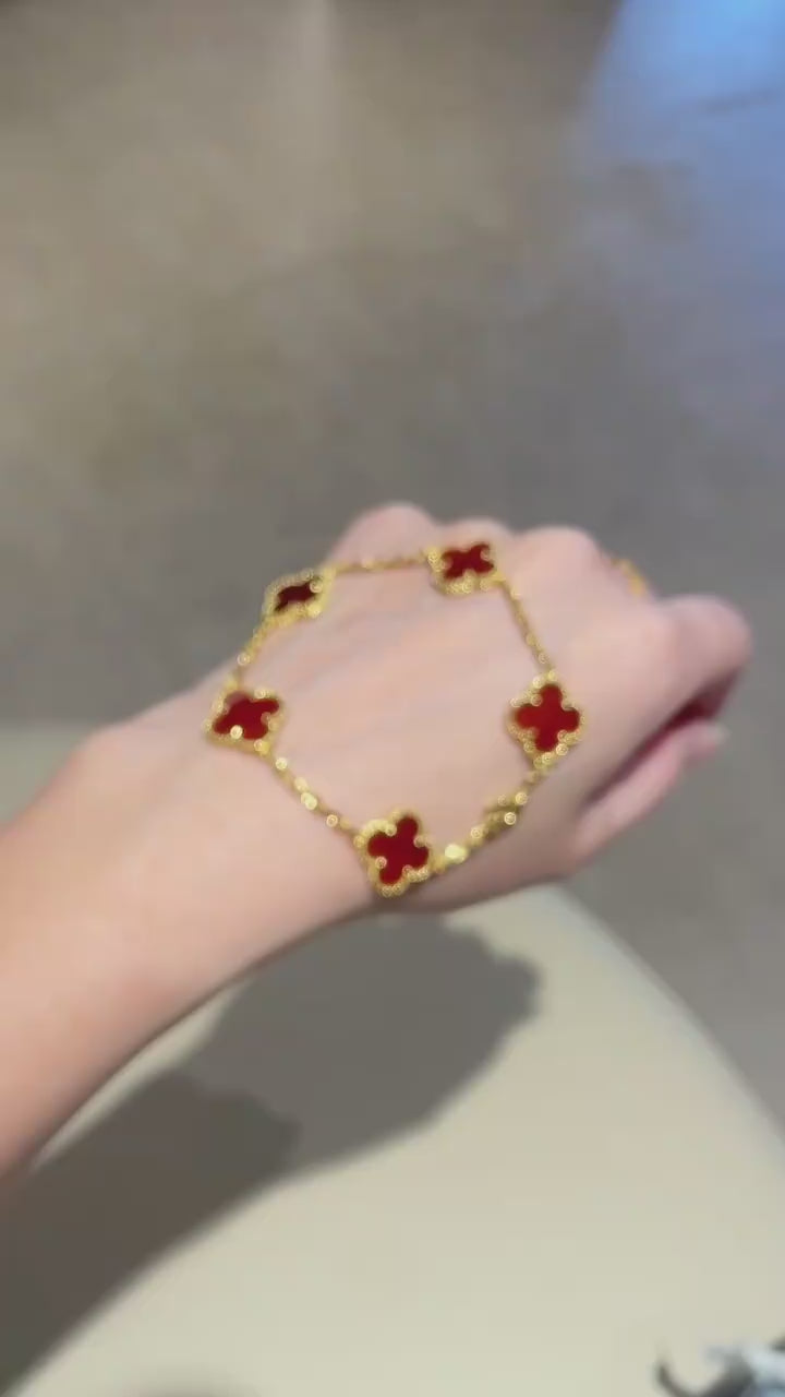 V&CA 18K Gold Plated with stamp Four Leaf Clover Bracelet, Lucky Link Bracelets Double-Sided Adjustable Design Jewelry for Women Girls Christmas Valentine's Day